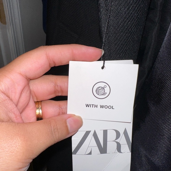 Overcoat - Picture 4 of 5